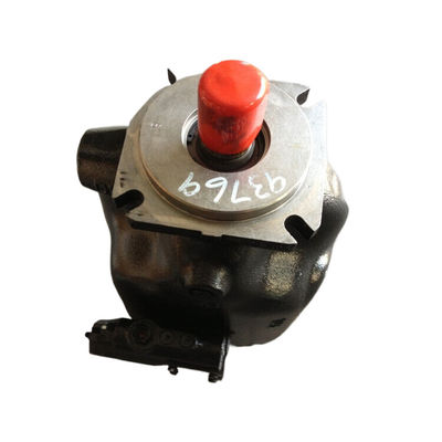 Parker Plunger Pump PD100AM28649 Black High Efficiency Easy Installation Durability