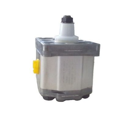 Danfoss Gear Pump 111.20.276.00 SNP2NN6.0RN01BAP1F4F4NNNNNNNNN High Efficiency High Speeds silver