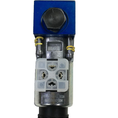 Rexroth Direction Valve M-3SEW6C38/420MG205N9K4/V Blue High Flow Rate 60 L/Min Fast Response Strong Flexibility High Reliability Cast Iron