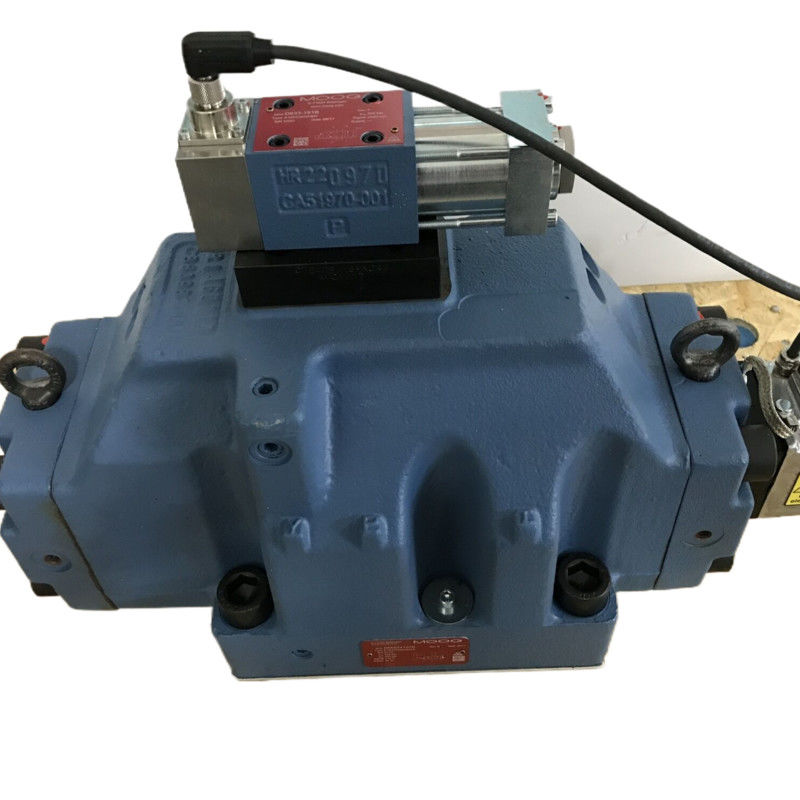 Small MOOG Control Valve Solenoid D633-191B double nozzle
