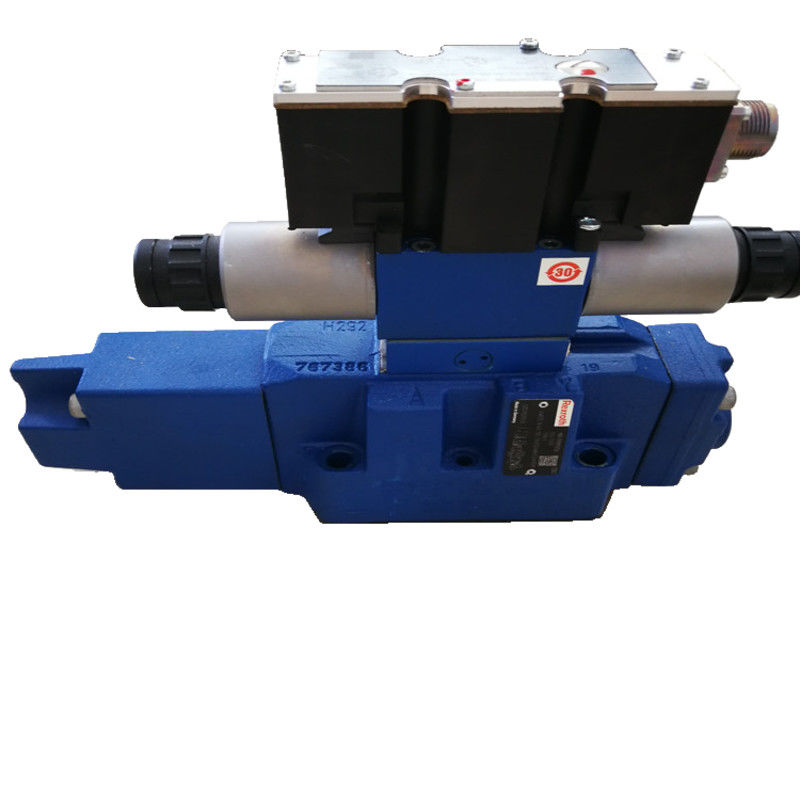 Rexroth Proportional Valve 4WRZE16W6-150-73 6EG24N9EK31 A1D3M Blue Compact Design 170 L/Min 24 VDC Cast Iron Up To 315 Bar 8.18 Kg High Reliability