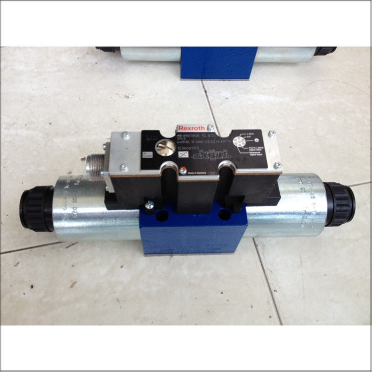 Rexroth Direction Valve 4WRAE10W60-22/G24K31/F1V Connector 7-Pole (6 + PE) Subplate Mounting